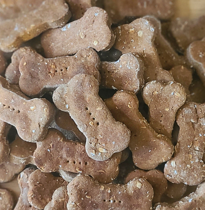 'Nanners & Oats Dog Biscuits